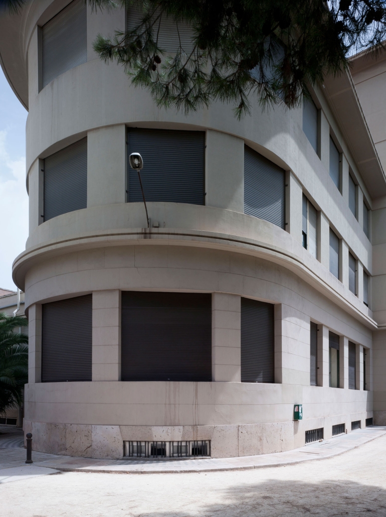 Fotografía de arquitectura Colegio Mayor Luis Vives de Javier Goerlich